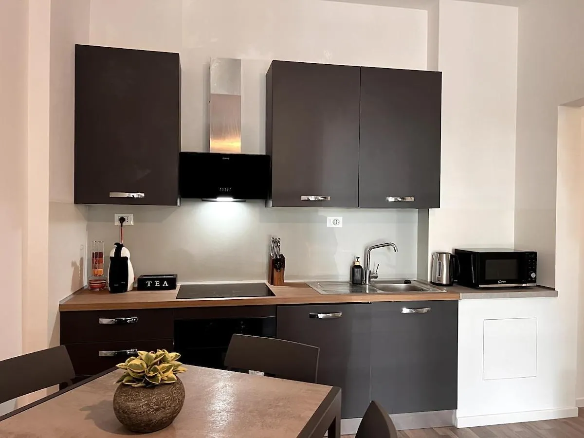 Ferienwohnung Cosy&Chic Le Betulle-Malpensa Mxp Gallarate Italien